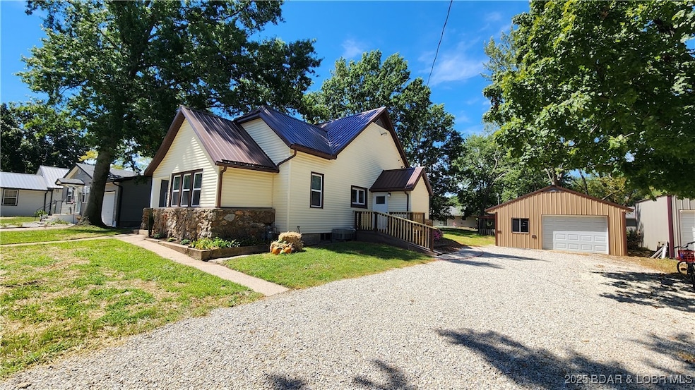 Under Contract $195,000