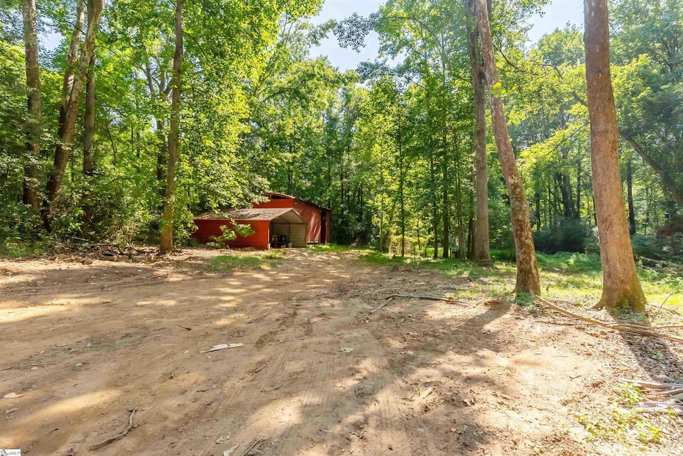 7004 Mountain View Rd, Taylors, SC 29687 - photo 1
