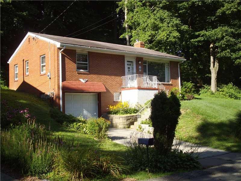 Exterior Front. WELL MAINTAINED ALL BRICK RANCH.