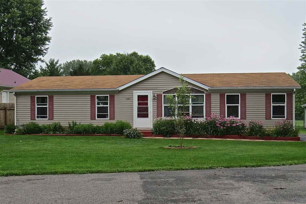 1283 Alhambra Ave, Frankfort, IN 46041 - photo 1