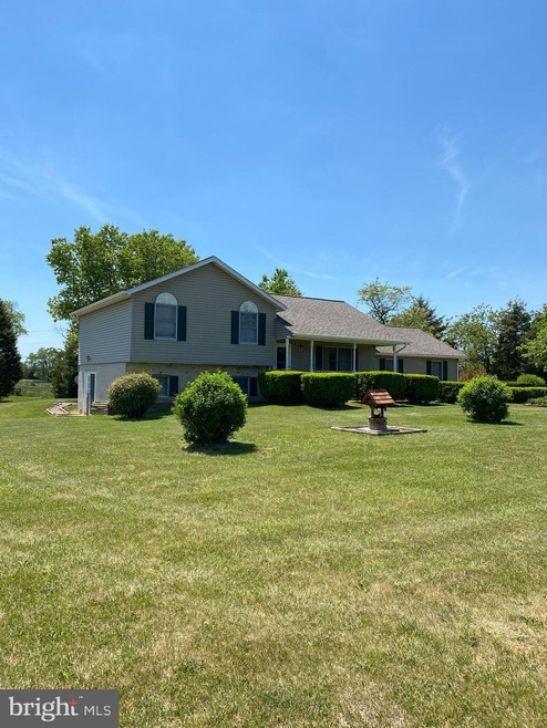 113 Cherry Hill Farm Dr, Kearneysville, WV 25430 | MLS# WVJF142654