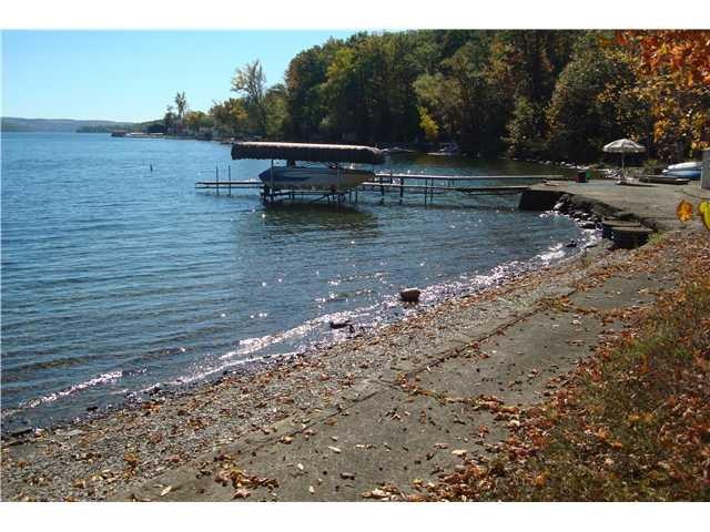 Waterfront/Dock/Pier