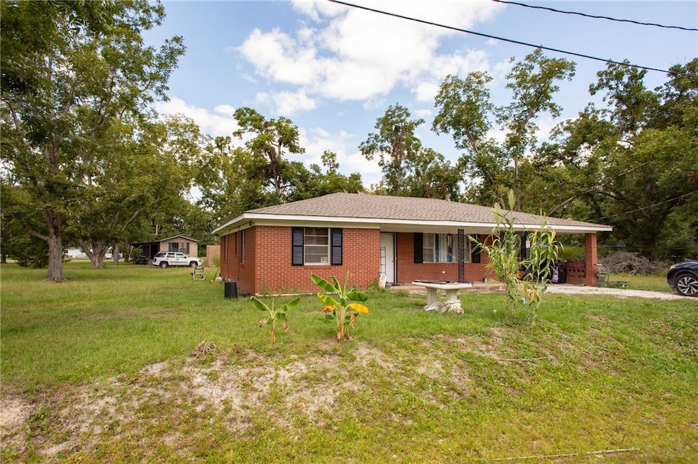 2580 Pennsylvania Ave, Waycross, GA 31503 - photo 1