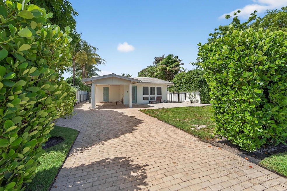 101 NE 11th St, Delray Beach, FL 33444 - photo 1
