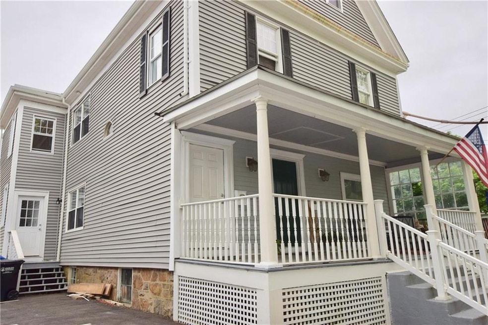 1 Dresser St unit 1, Newport, RI 02840 - photo 1