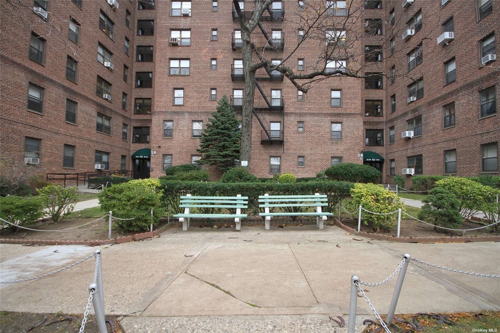 5230 65th Place unit 1A, Maspeth, NY 11378 - photo 1