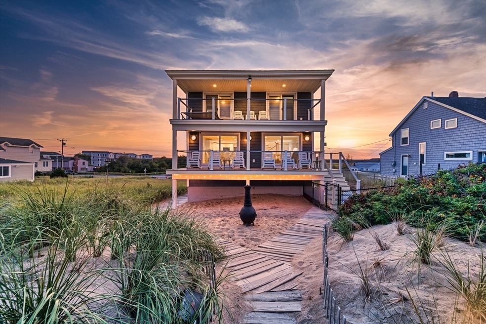 148 N End Blvd, Salisbury, MA 01952 - photo 1