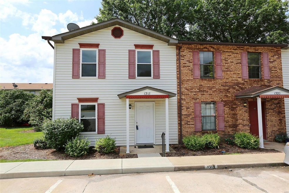 Amazing Condo on an End Unit!!!