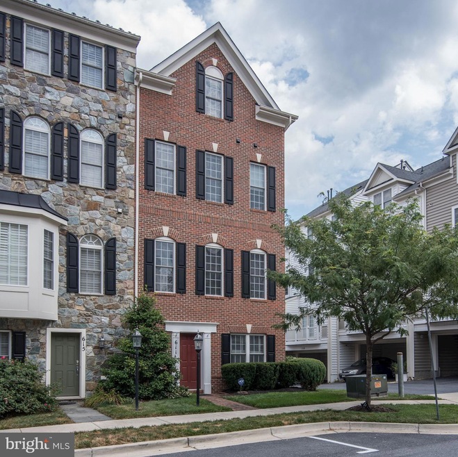 611 Hurdle Mill Place, Gaithersburg, MD 20877 - photo 1