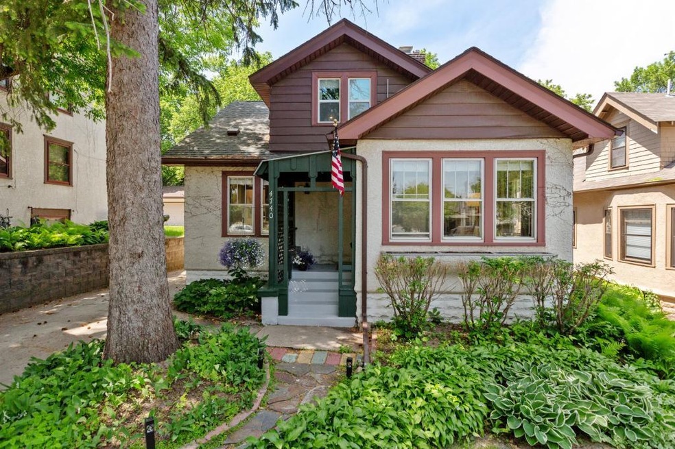 Charming Craftsman Bungalow in Lynnhurst neighborh