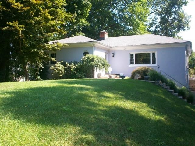 104 Applegate Rd.