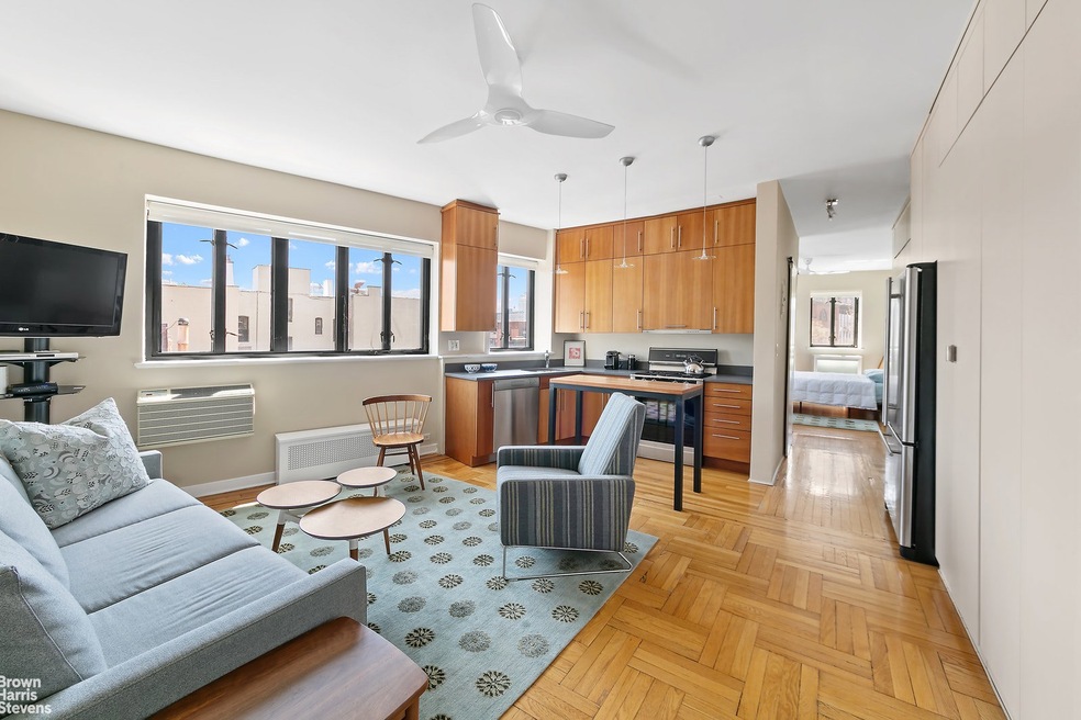 210 6th Ave unit 6E, New York, NY 10014 - photo 1