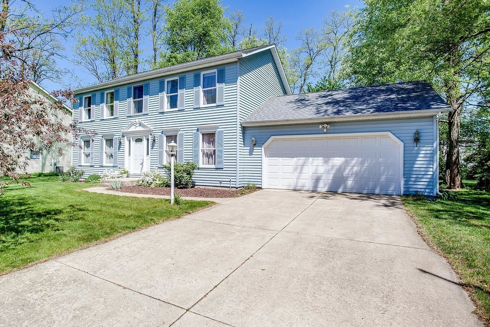 18631 Comanche Dr, South Bend, IN 46637 - photo 1