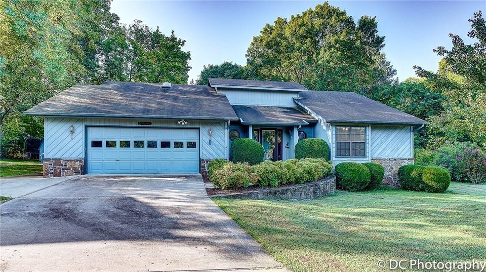 Location your goal?  .5 miles from Cooper Elem.; Blowing Springs & bike trails & hospital........