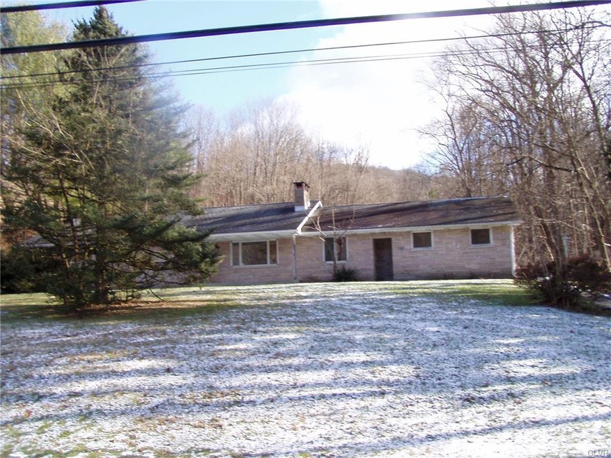 3672 Old Mill Rd, Slatington, PA 18080 - photo 1