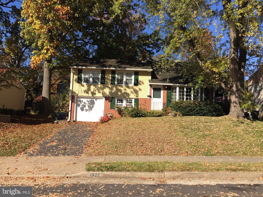 1322 Clarke Rd, Abington, PA 19001 - photo 1