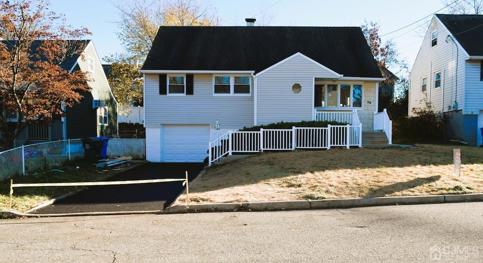 Sold $500,000 • Co-Listing Agent