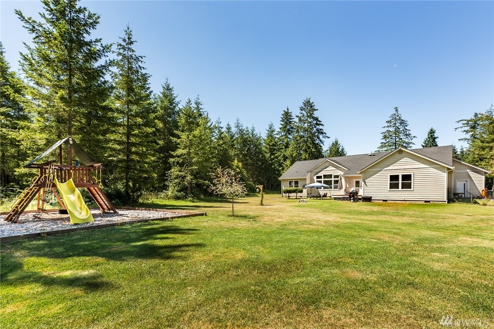 15238 Glacier Vista Ln SE, Yelm, WA 98597 - photo 1