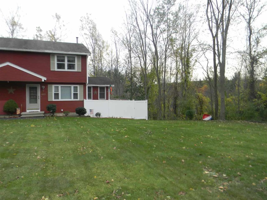 150 Barretts Hill Rd unit B, Hudson, NH 03051 - photo 1