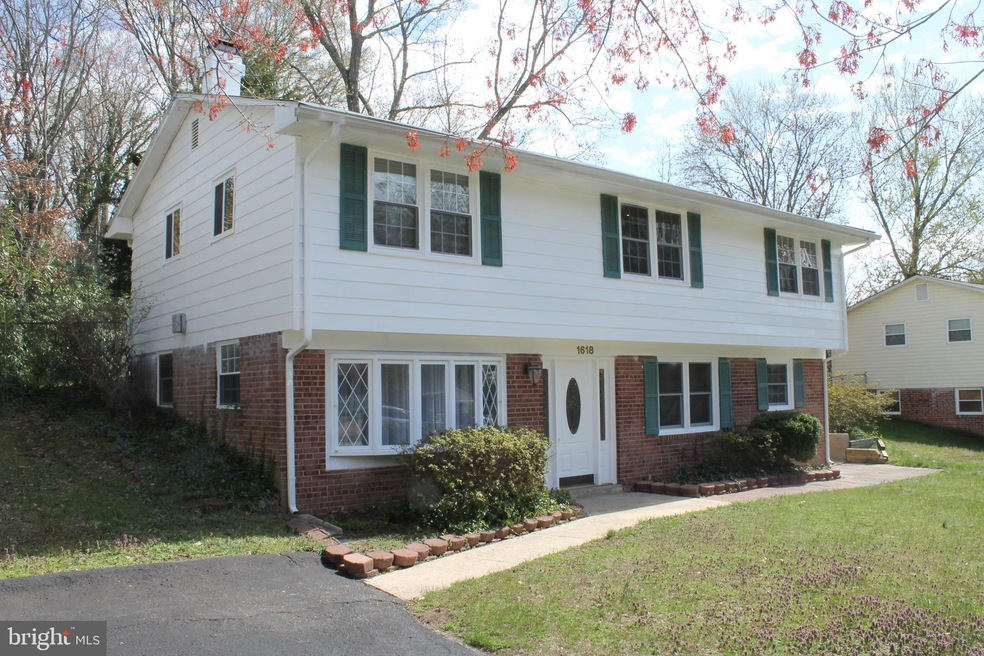 1618 Taylor Ave, Fort Washington, MD 20744 - photo 1