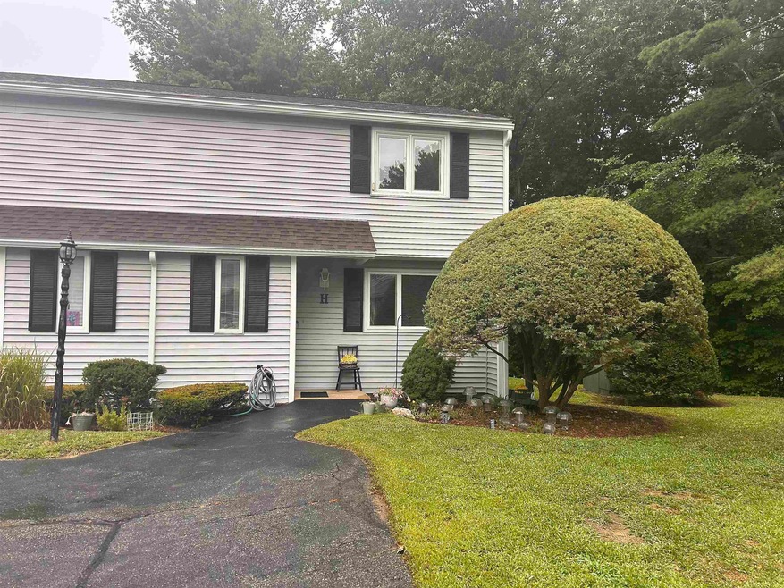 1 Cedarbrook Village unit H, Rochester, NH 03867 - photo 1