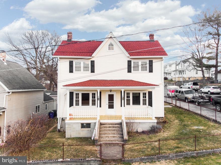 829 E A St, Brunswick, MD 21716 - photo 1