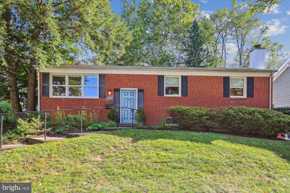 Sold $826,000 • Co-Listing Agent