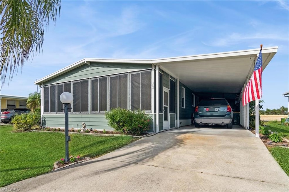 204 Grosbeak Ln unit 204, Naples, FL 34114 - photo 1