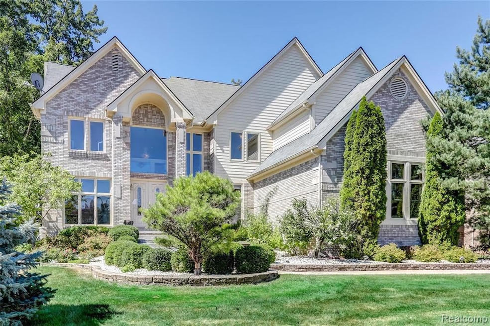 6290 Branford Drive, West Bloomfield Township, MI 