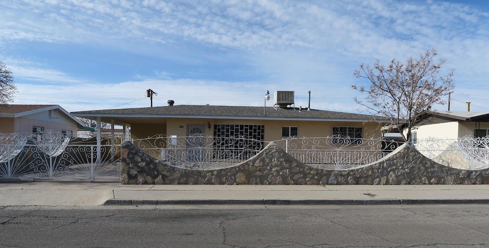 7318 Wilcox Dr, El Paso, TX 79915 - photo 1