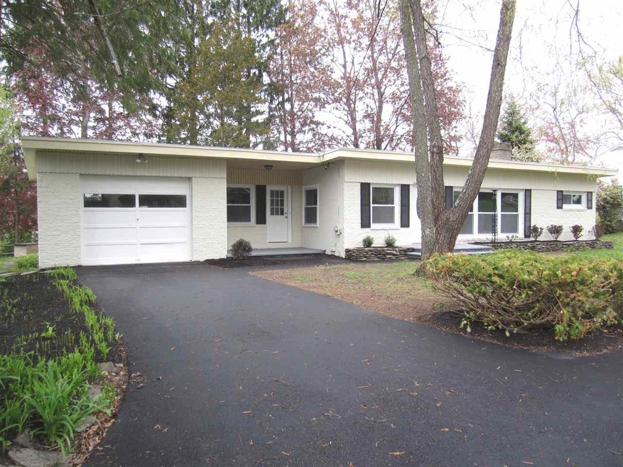 200 Blevens Dr, Manchester, NH 03104 - photo 1