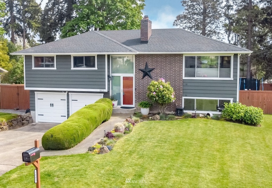 1803 S 232nd St, Des Moines, WA 98198 - photo 1