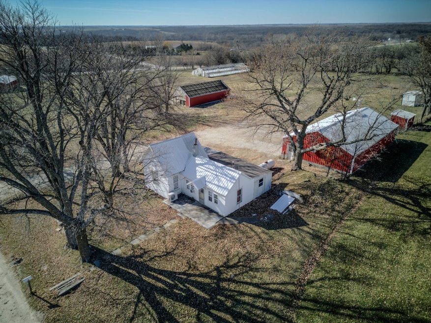 107 C Rd, Onaga, KS 66521 - photo 1