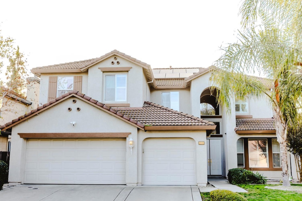 10208 Jenny Lynn Way, Elk Grove, CA 95757 - photo 1