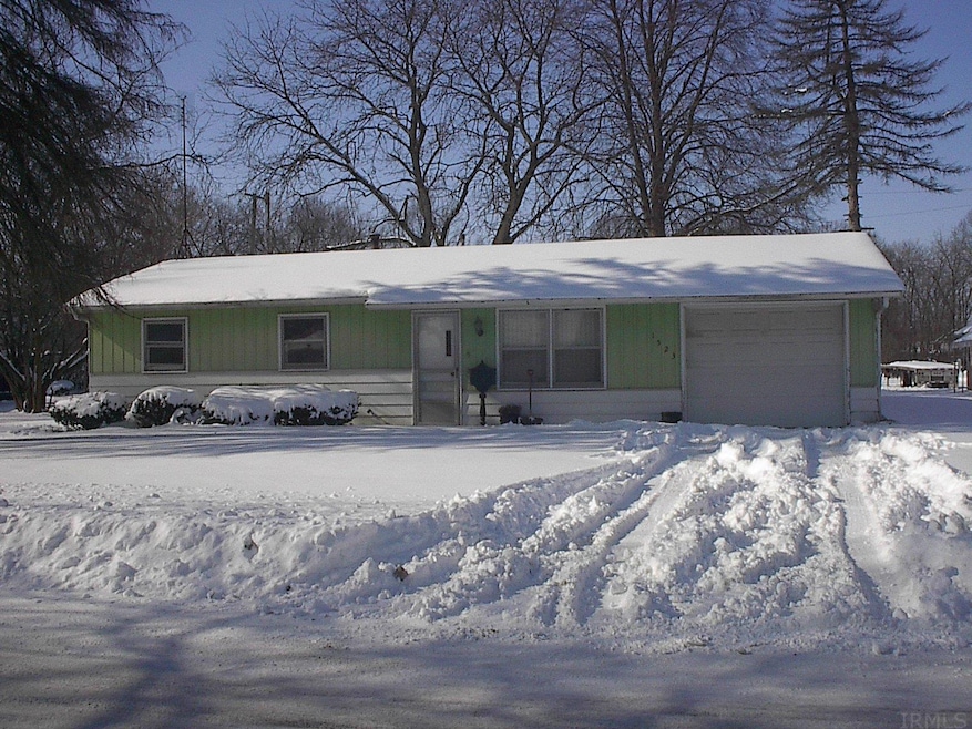 1523 Urban Ave, Auburn, IN 46706 - photo 1