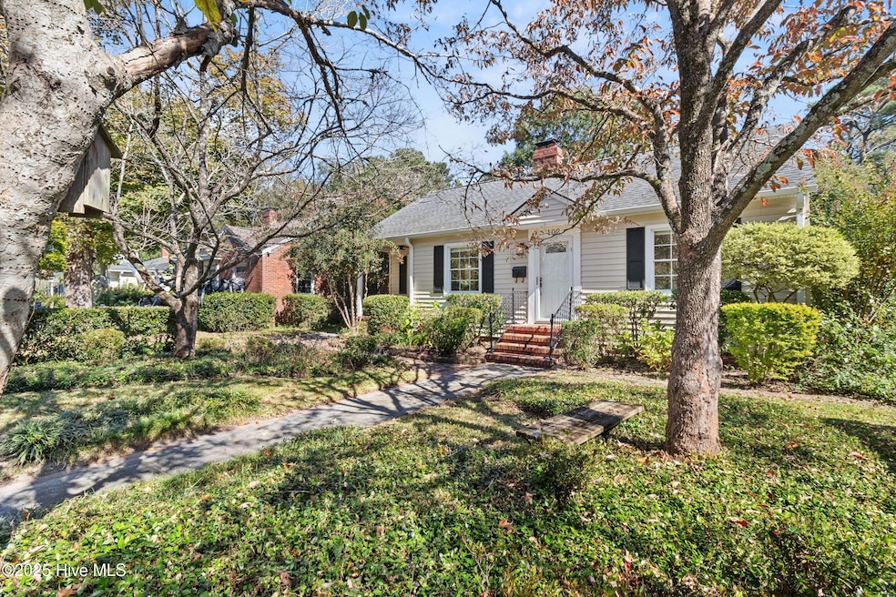 102 N 25th St, Wilmington, NC 28405 - photo 1