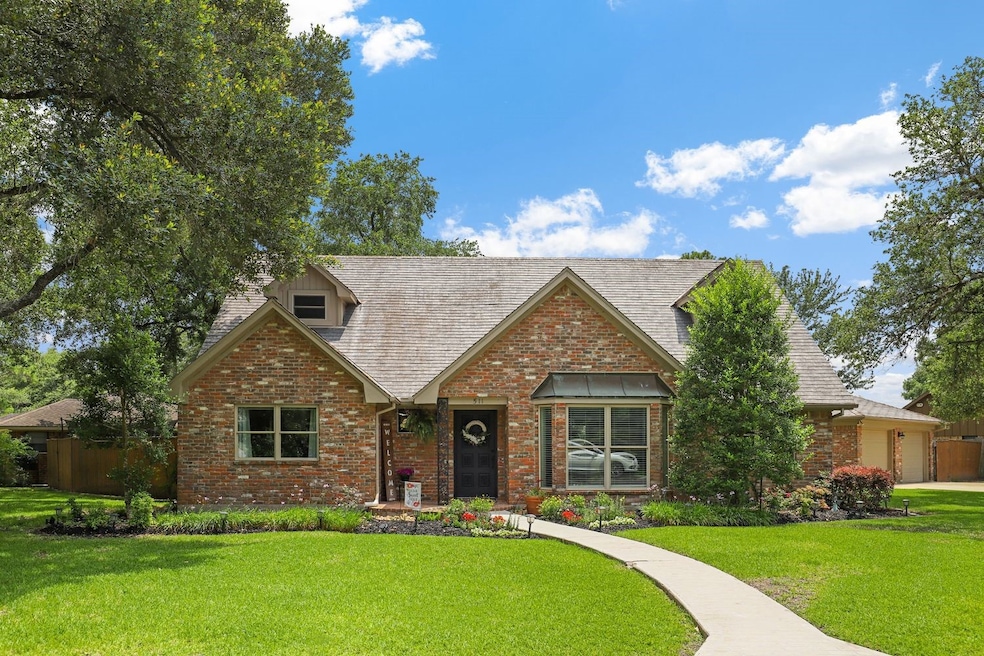 511 W Bayou Dr, Richmond, TX 77469 - photo 1