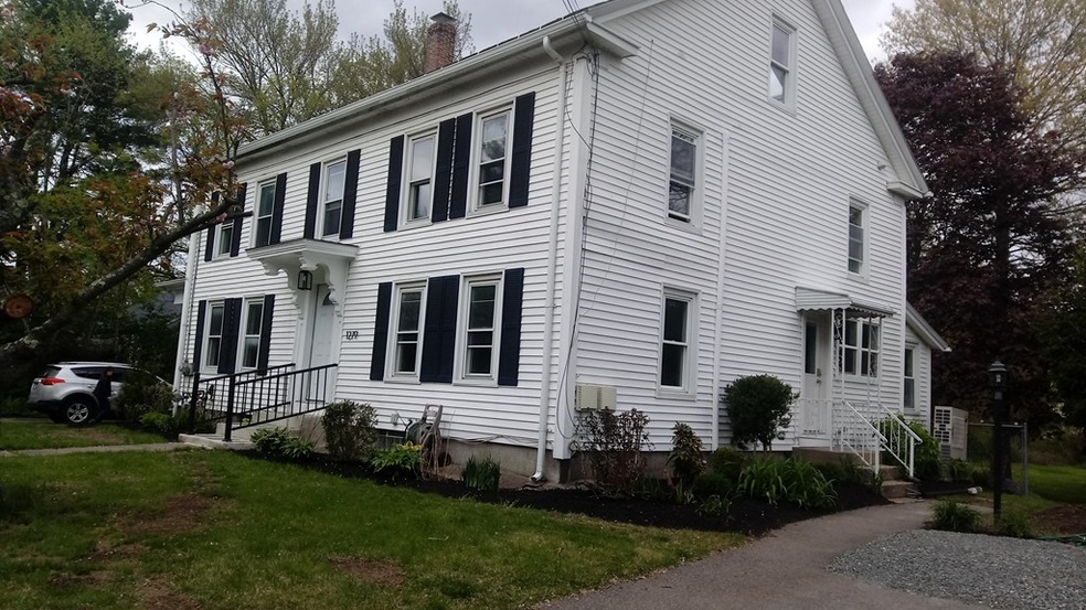 1279 Pond St unit 2, Franklin, MA 02038 - photo 1