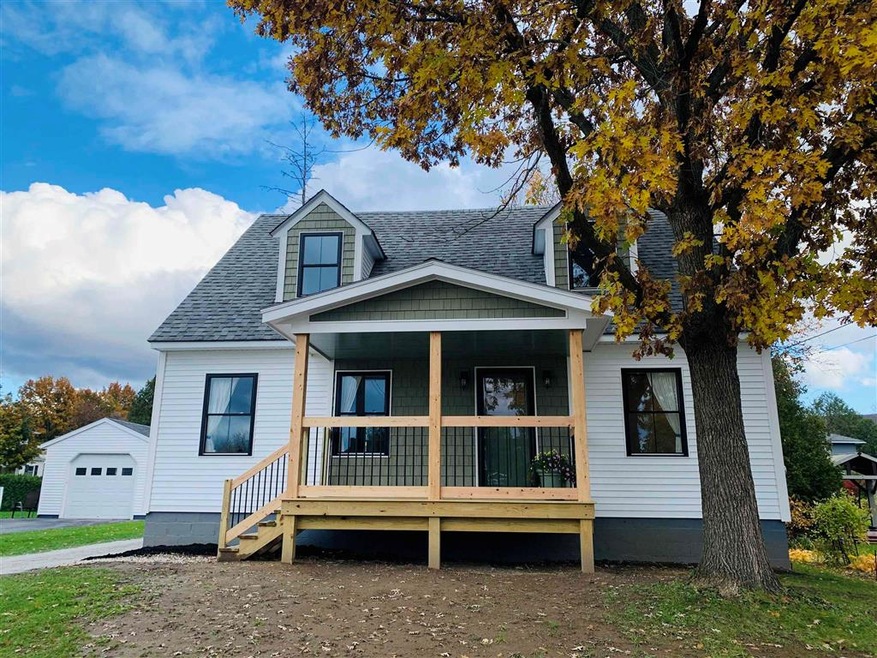 61 Barlow St, Saint Albans, VT 05478 - photo 1