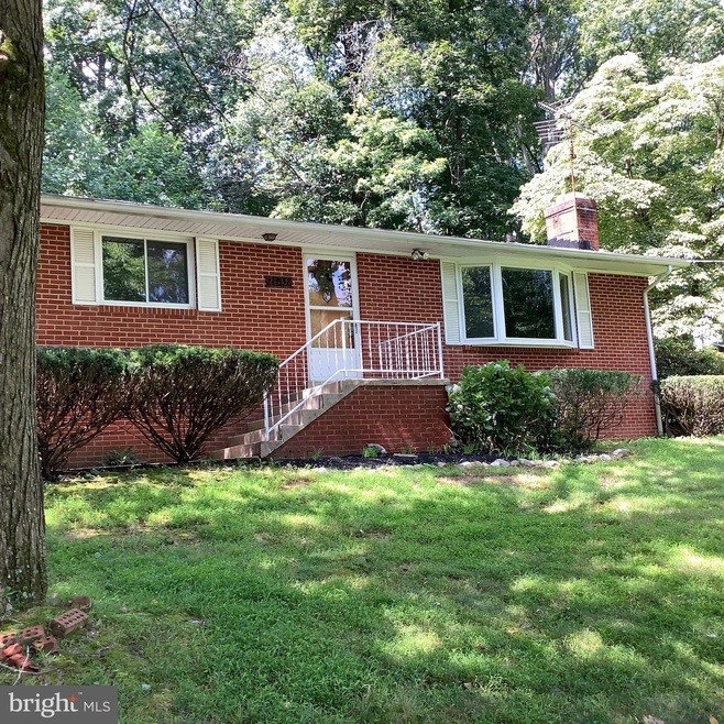 10875 Hammond Dr, Laurel, MD 20723 - photo 1