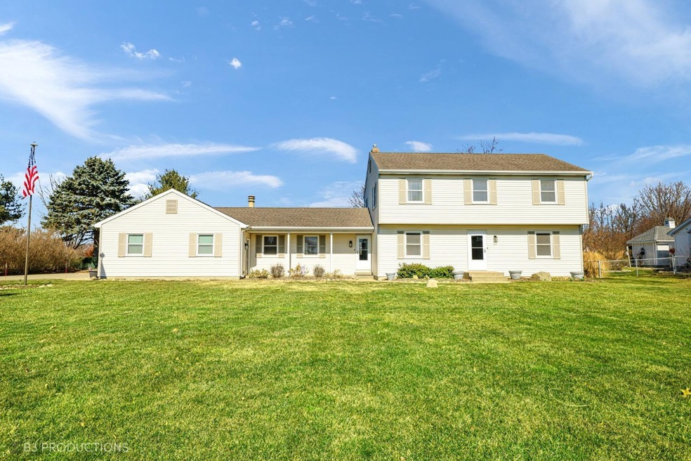 Welcome to 1407 Meadow Glen Drive