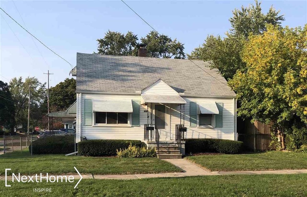 652 Pettibone Ave, Flint, MI 48507 - photo 1