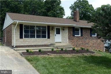 3405 Stonehall Dr, Beltsville, MD 20705 - photo 1