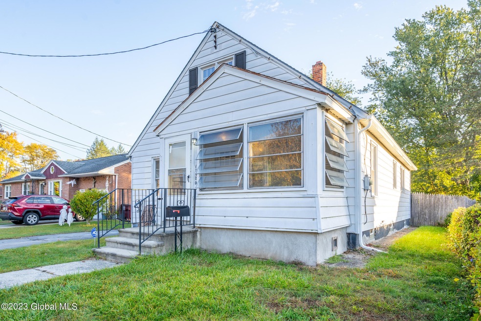 1758 Norfolk Ave, Schenectady, NY 12303 - photo 1