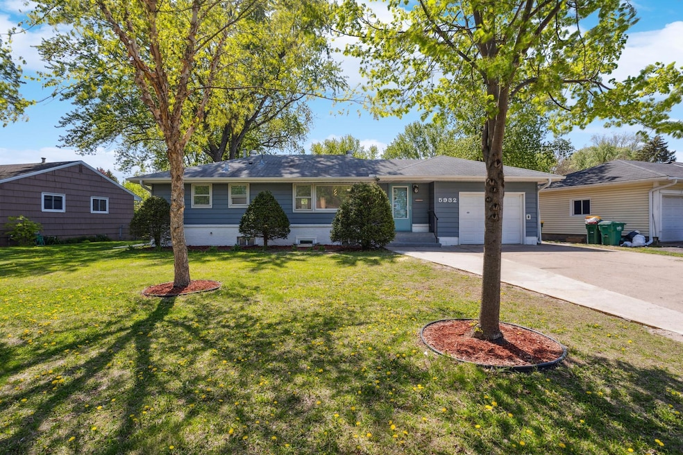 5932 Admiral Ln N, Minneapolis, MN 55429 - photo 1