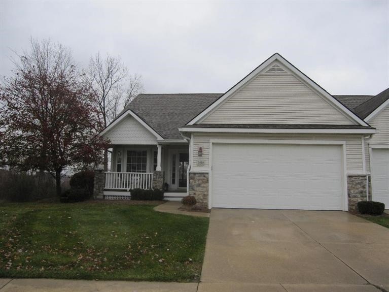3420 Huron View Ct, Dexter, MI 48130 - photo 1