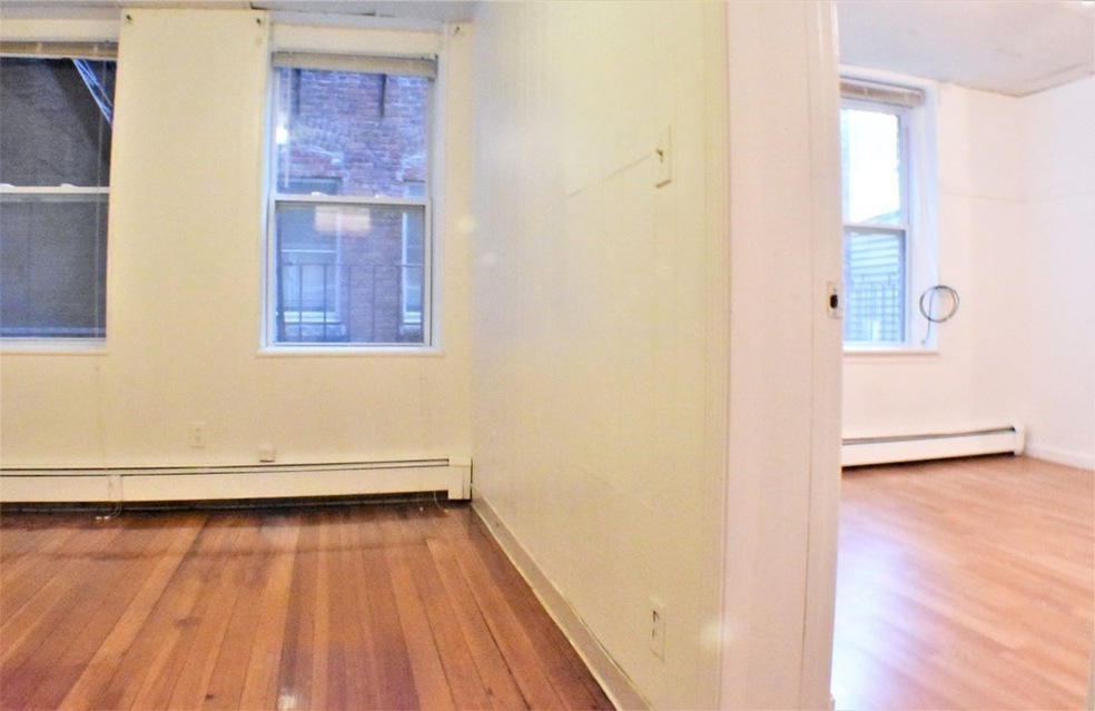 158 Salem St unit 2, Boston, MA 02113 - photo 1