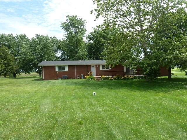 29336 S State Line Rd, Beecher, IL 60401 - photo 1
