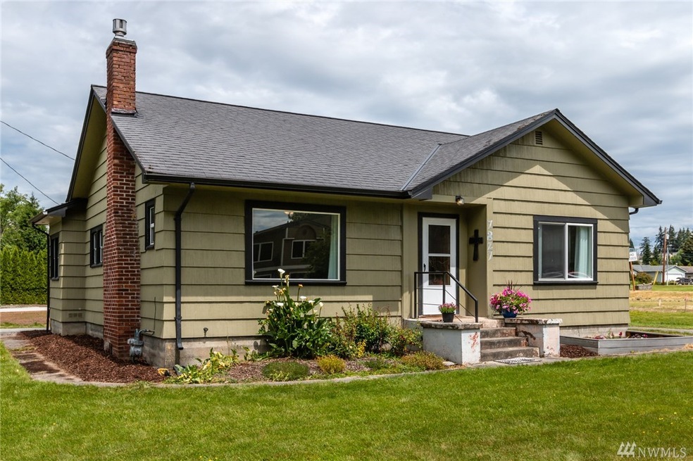 7827 272nd St NW, Stanwood, WA 98292 - photo 1