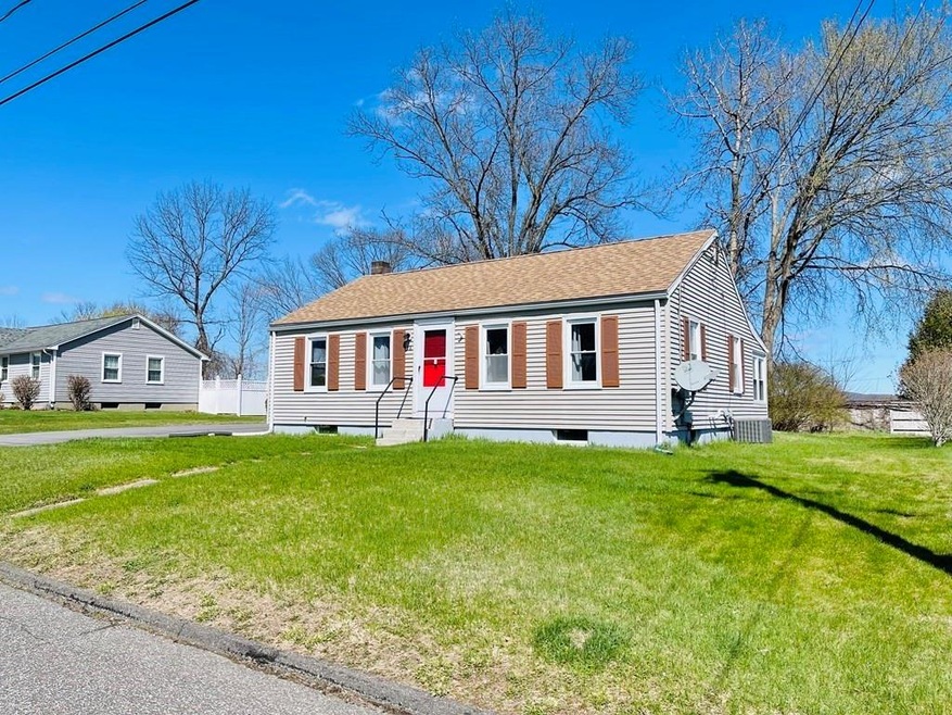 28 Grandview Ave, Ludlow, MA 01056 - photo 1